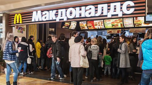 Нужно ли нам возвращение Coca-Cola, Zara, McDonald&rsquo;s и прочих западных брендов?