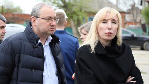 Министр на миллиард